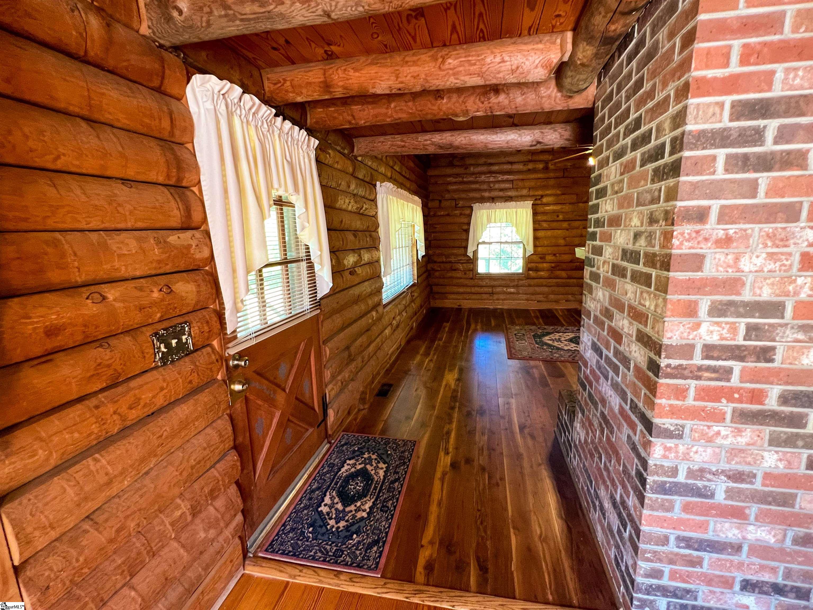969 Holly Bush Road Easley, SC 29640 - Photo 8 of 34 Gallery Image 8