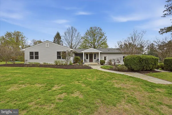 $1,000,000 | 25404 Frosty Meadow Lane, Aldie, VA 20105