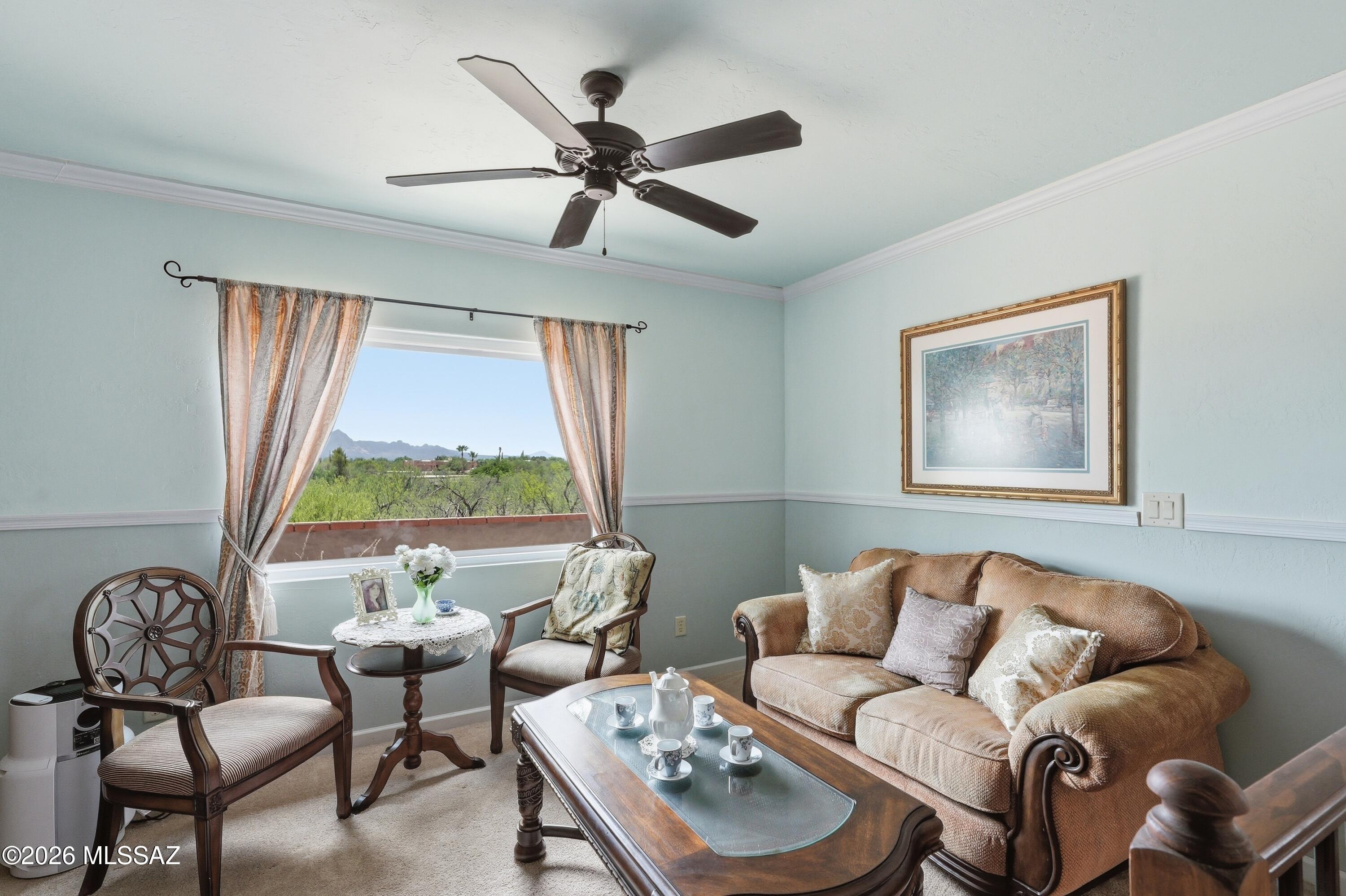 655 West Continental Road Green Valley, AZ 85622 - Photo 18 of 30 Sitting area Primary bedroom