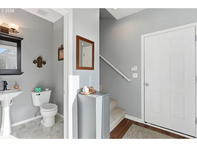 $510,000 | 6144 Southwest 208th Place, Beaverton, OR 97078