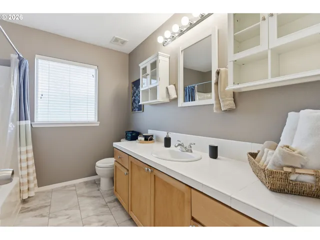 $510,000 | 6144 Southwest 208th Place, Beaverton, OR 97078