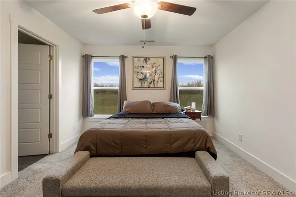 $285,000 | 817 Wolf Run Pk Boulevard, Jeffersonville, IN 47130