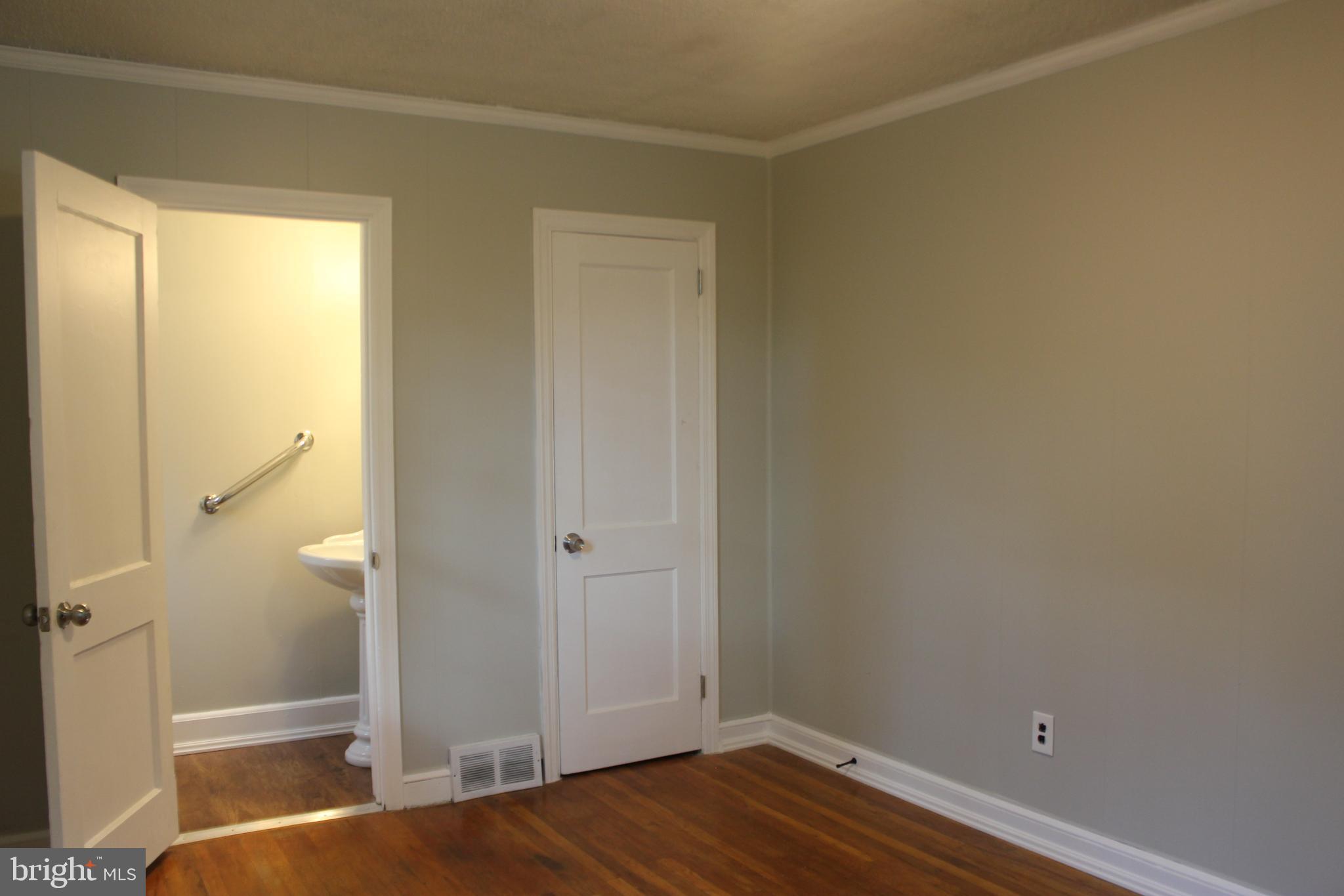 109 Richmond Road Paoli, PA 19301 - Photo 11 of 41 Gallery Image 11