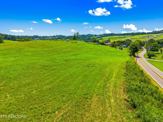 $209,900 | 6031 Lakeshore Drive, Bean Station, TN 37708