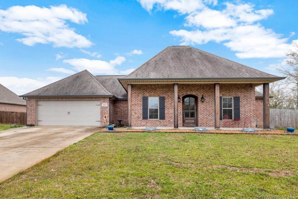 601 Chestnut Street Iowa, LA 70647 - Photo 1 of 16 Gallery Image 1