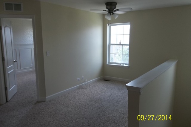 1094 Bartholdi Court Carol Stream, IL 60188 - Photo 14 of 25
