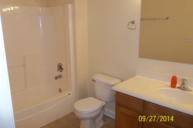 1094 Bartholdi Court Carol Stream, IL 60188 - Photo 21 of 25