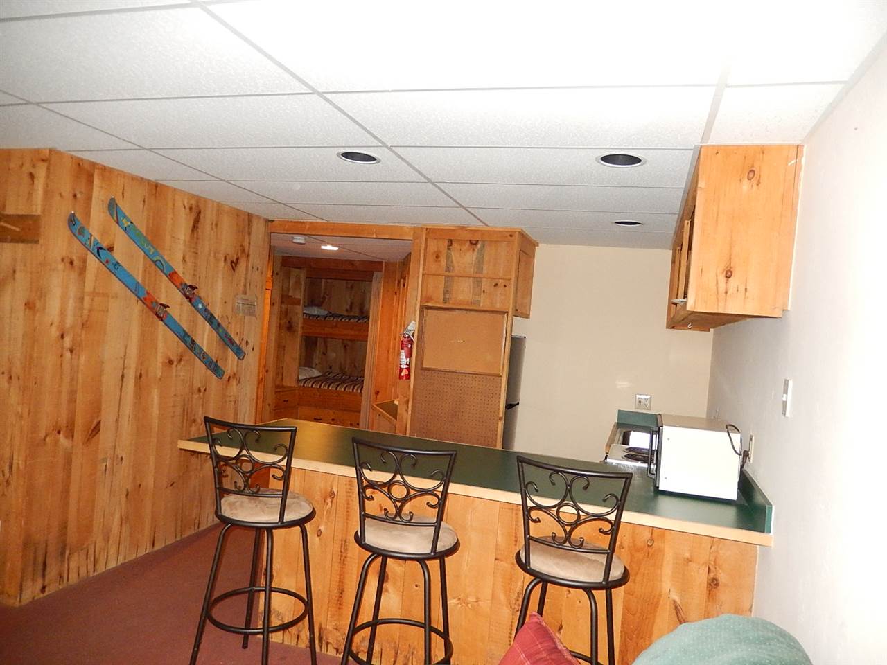 115 Powderhorn Road, Unit 402 Burke, VT 05832 - Photo 25 of 28 Gallery Image 25