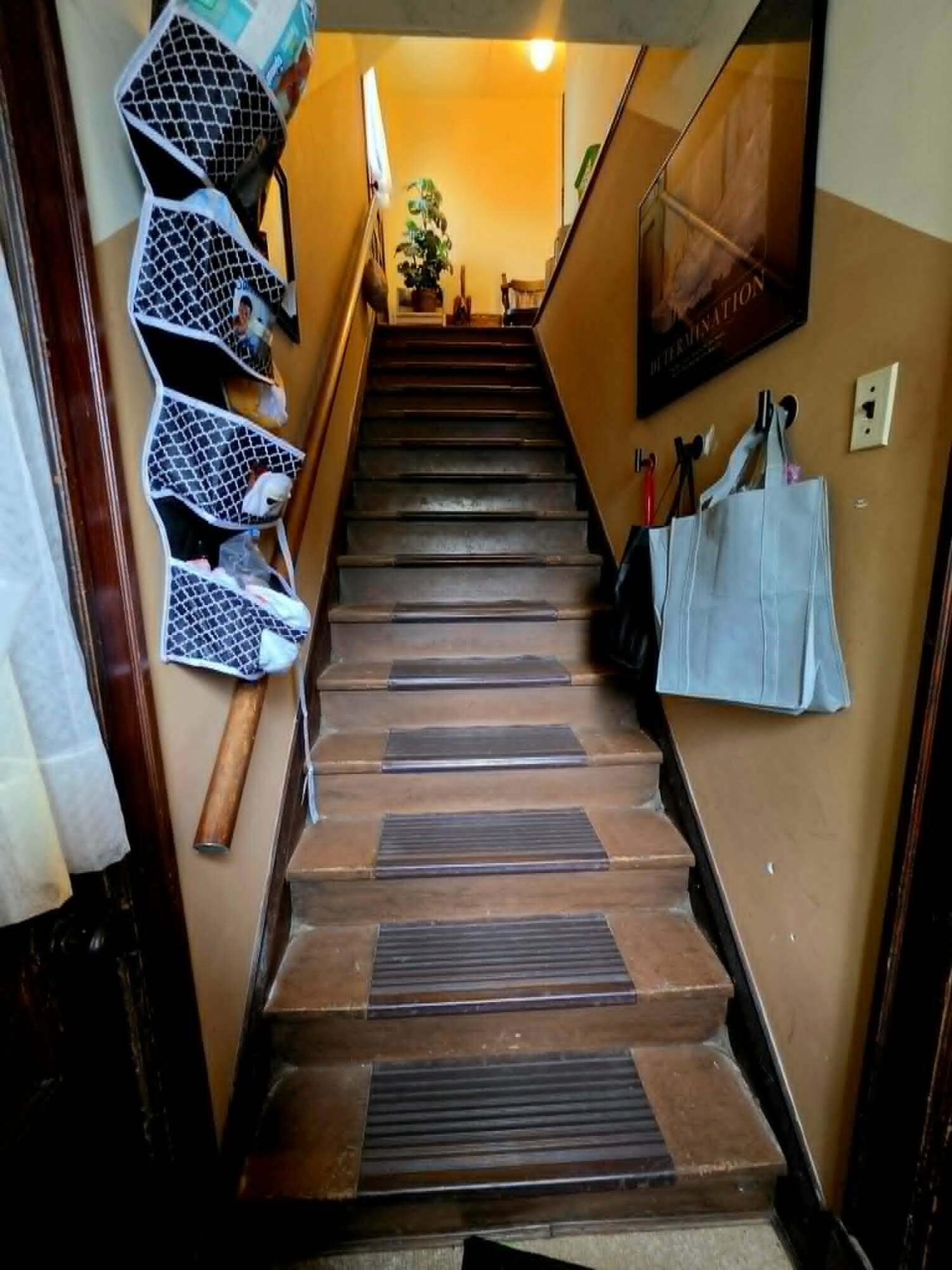 1420 Hawthorne Avenue Two Rivers, WI 54241 - Photo 17 of 34 stairs