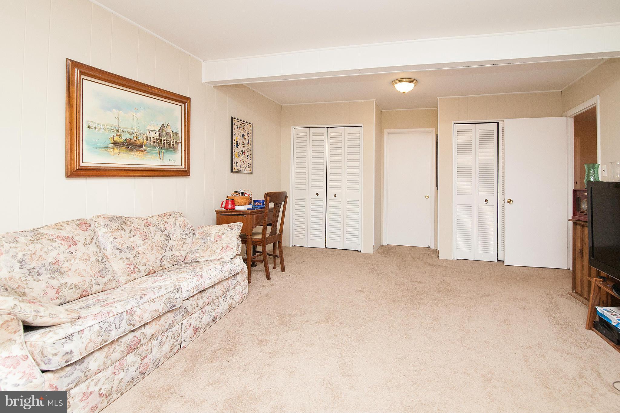 3900 Lausanne Road Randallstown, MD 21133 - Photo 12 of 26 Family Room
