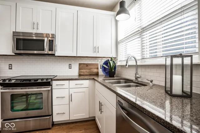 $269,000 | 2413 North Park Avenue, Indianapolis, IN 46205