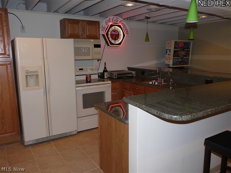 11204 Root Road Columbia Station, OH 44028 - Photo 11 of 25 Gallery Image 11