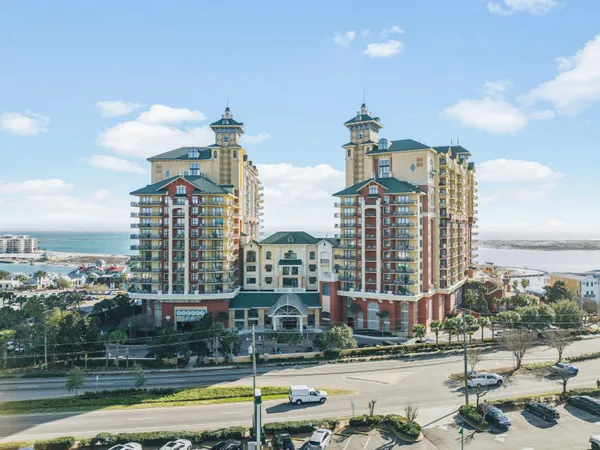$715,000 | 10 Harbor Boulevard, Unit E108, Destin, FL 32541