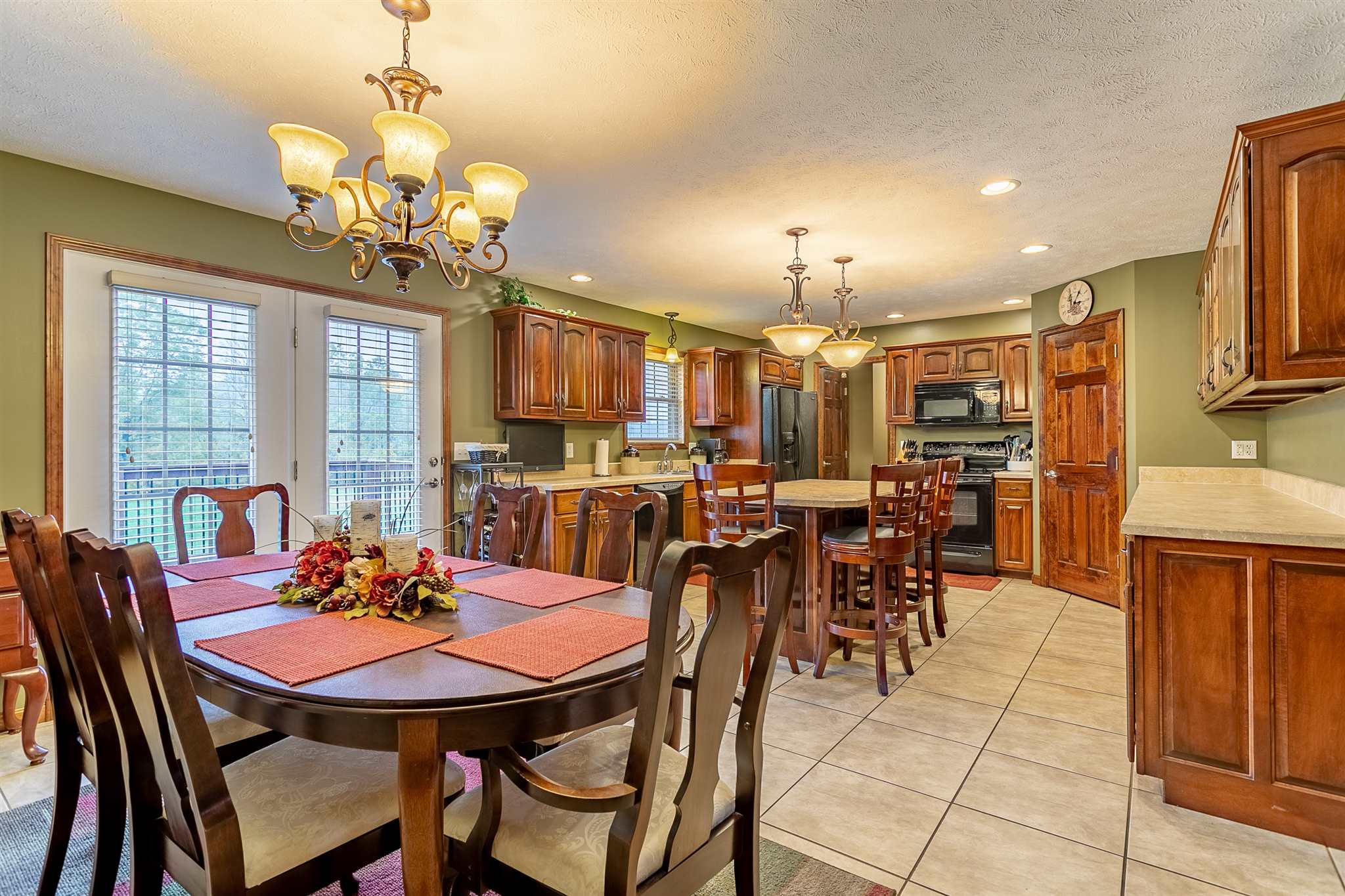 10770 Ridgeview Drive Evansville, IN 47712 - Photo 8 of 35 Gallery Image 8