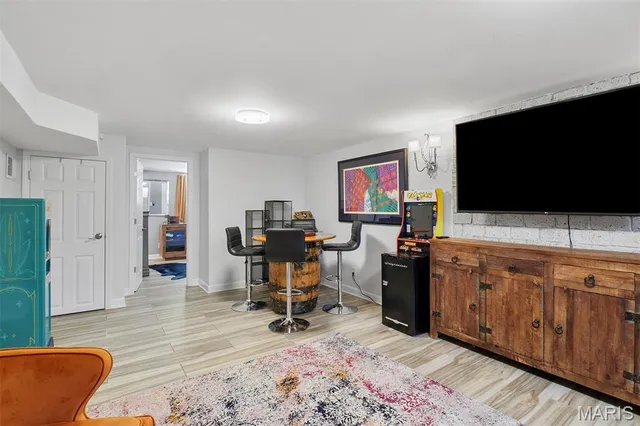 $575,000 | 1016 Forest Avenue, Kirkwood, MO 63122