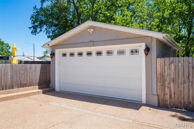 $575,000 | 1016 Forest Avenue, Kirkwood, MO 63122