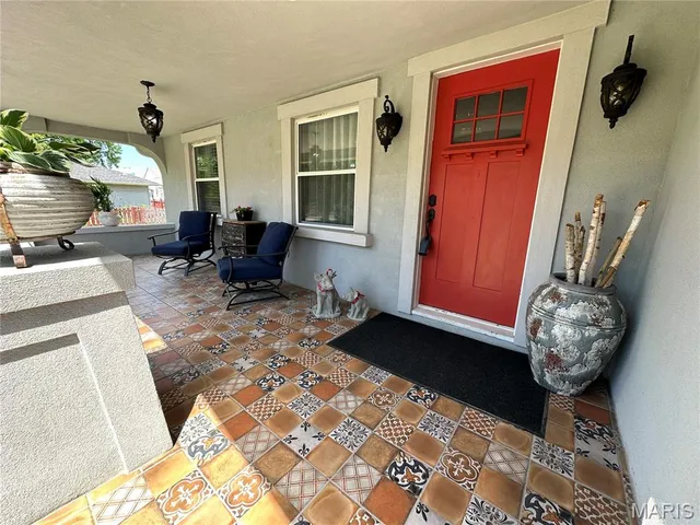 $575,000 | 1016 Forest Avenue, Kirkwood, MO 63122