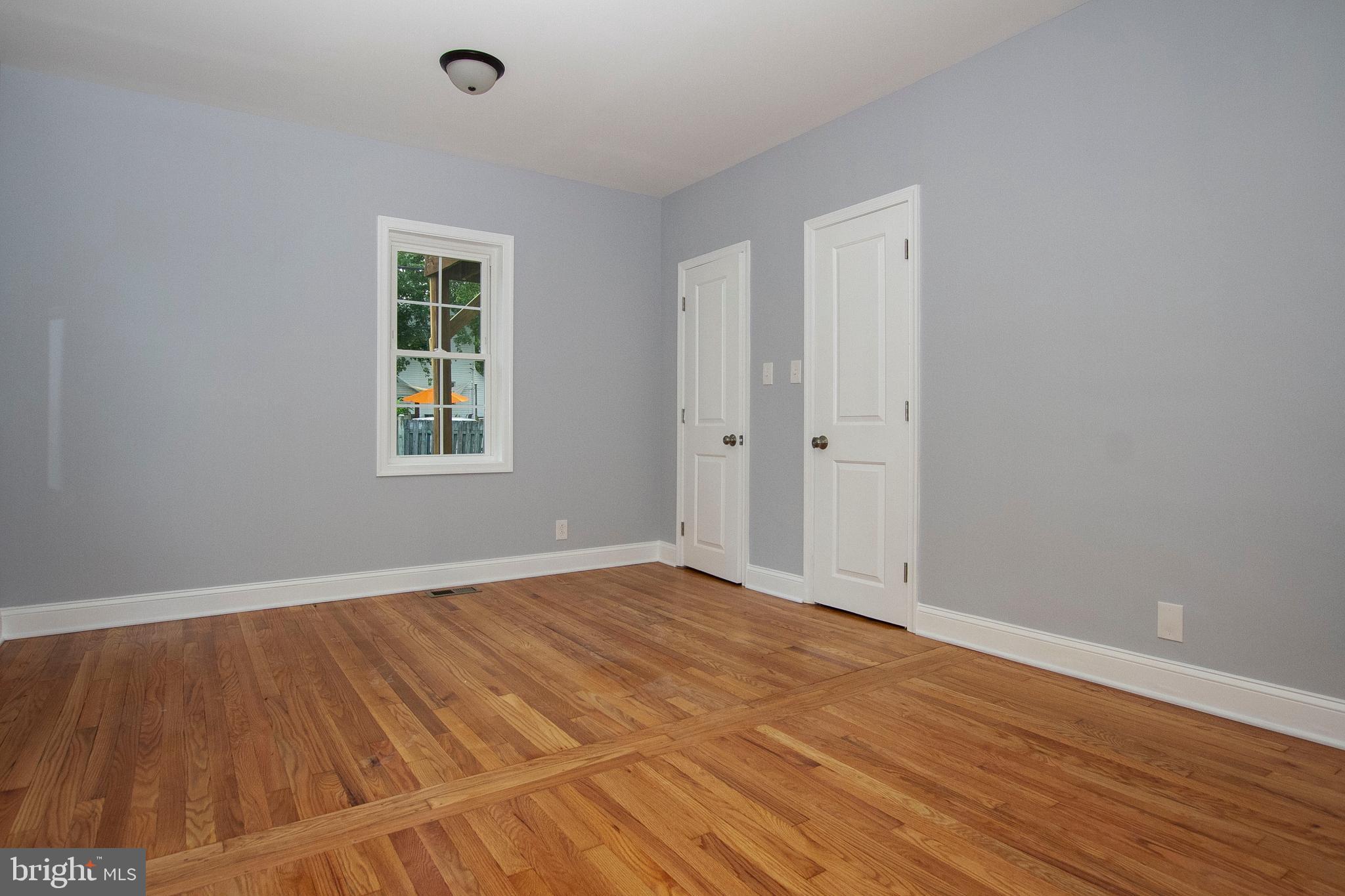 7044 Dunhill Road Baltimore, MD 21222 - Photo 15 of 36