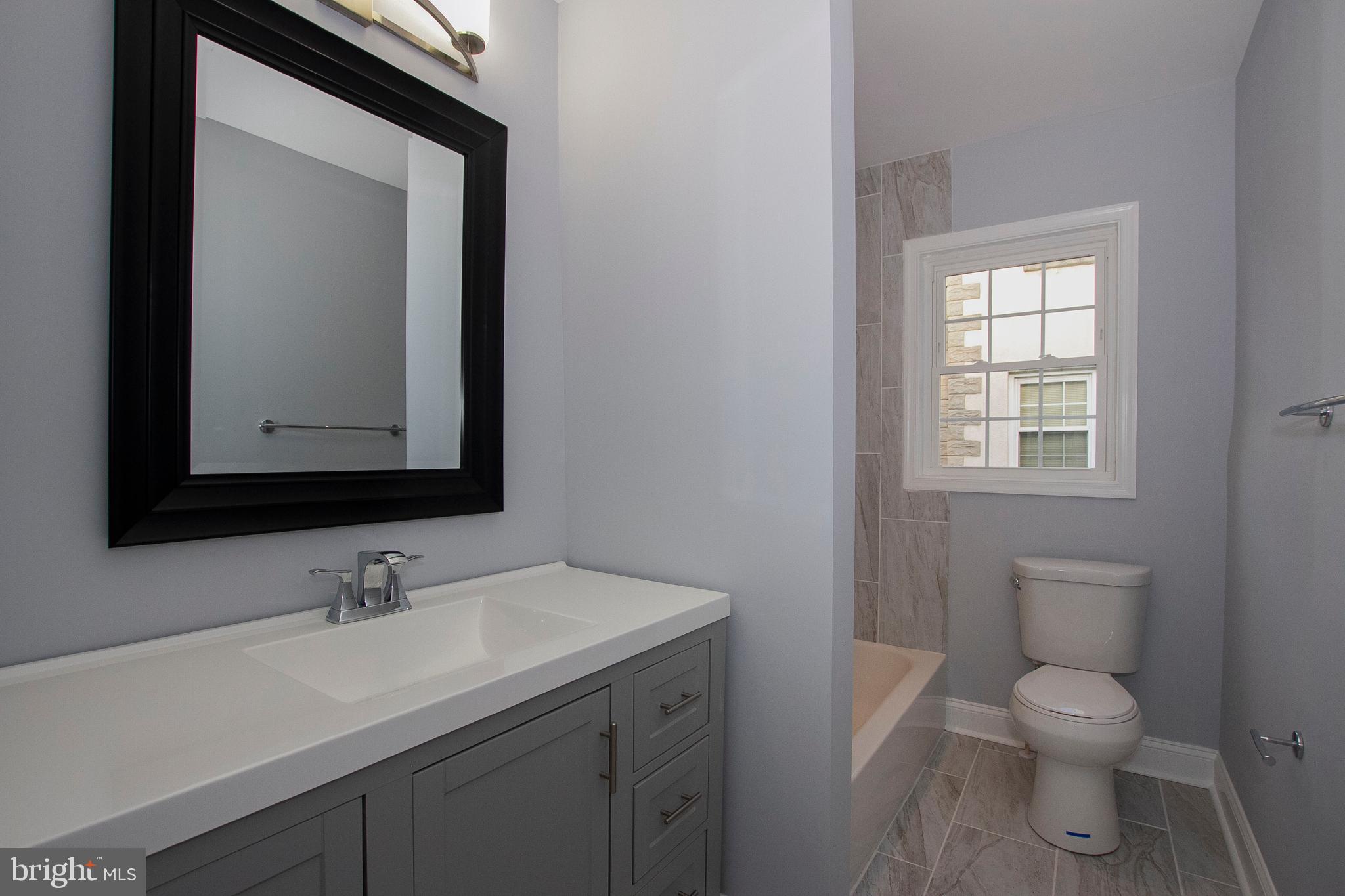 7044 Dunhill Road Baltimore, MD 21222 - Photo 17 of 36
