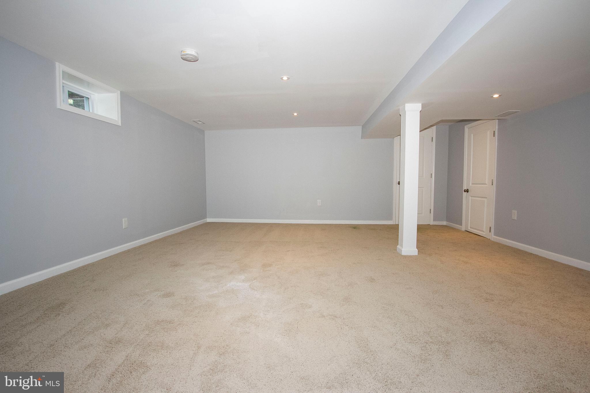 7044 Dunhill Road Baltimore, MD 21222 - Photo 27 of 36