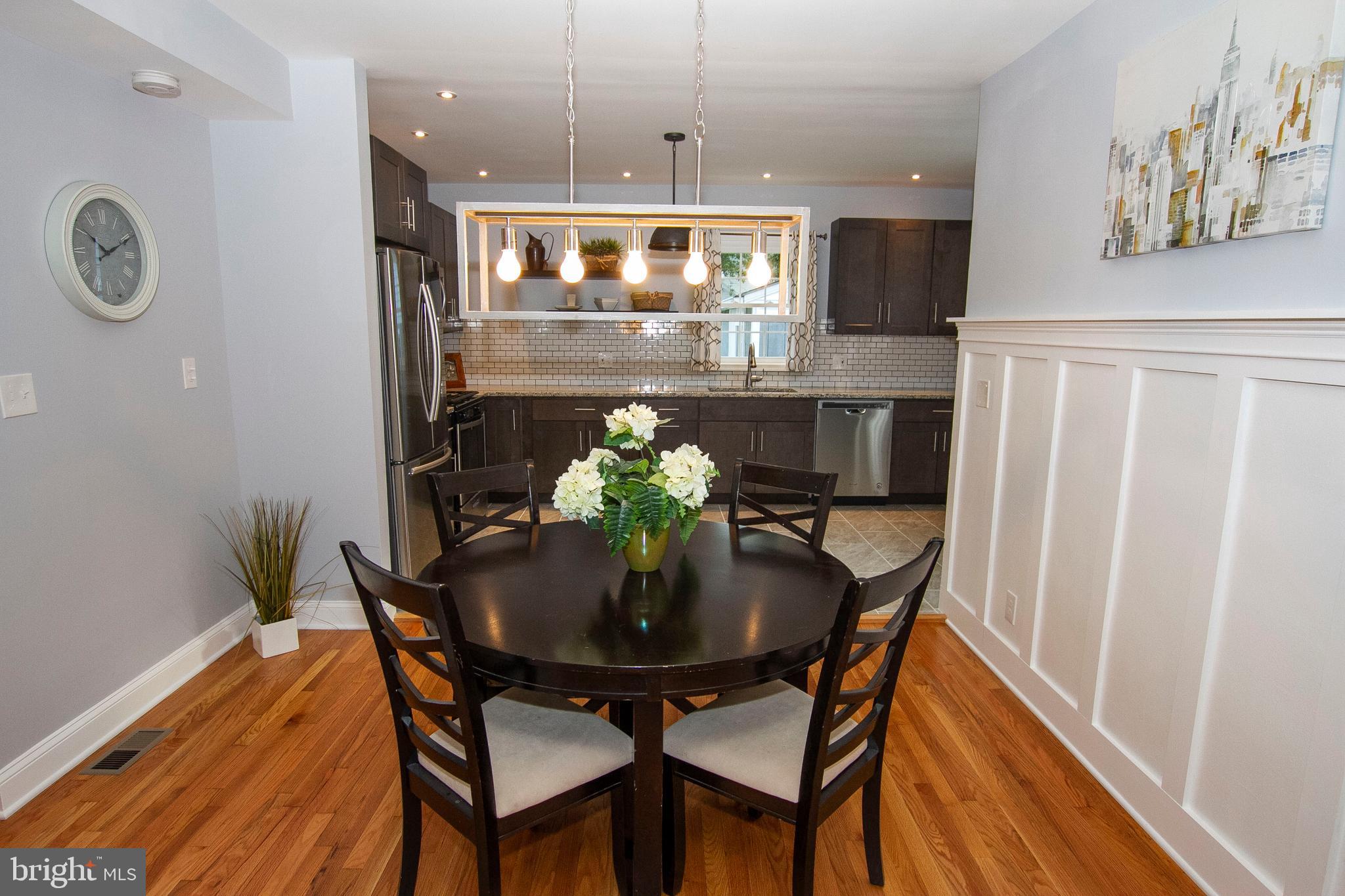 7044 Dunhill Road Baltimore, MD 21222 - Photo 9 of 36