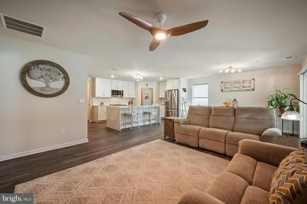 $494,900 | 109 Grasmere Street, Stephens City, VA 22655