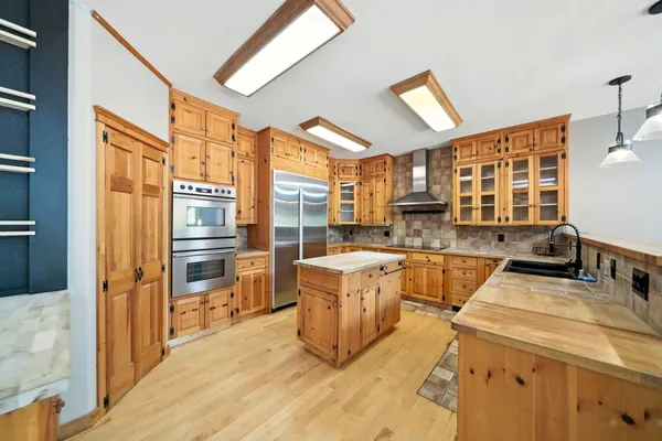 $699,000 | 729 Dogwood Lane, McCloud, CA 96057