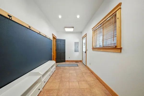 $699,000 | 729 Dogwood Lane, McCloud, CA 96057