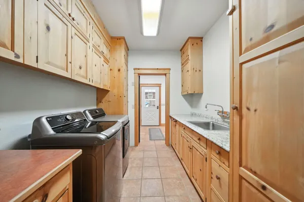 $699,000 | 729 Dogwood Lane, McCloud, CA 96057