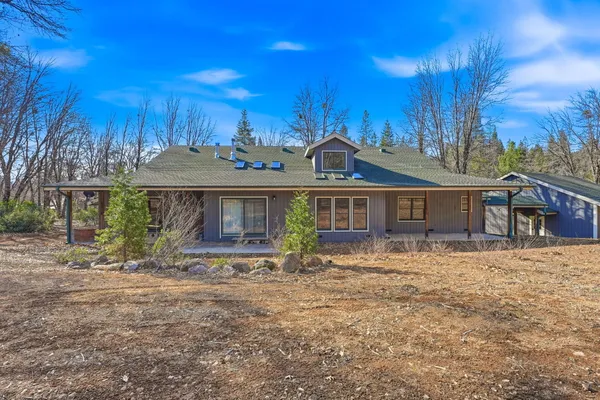 $699,000 | 729 Dogwood Lane, McCloud, CA 96057