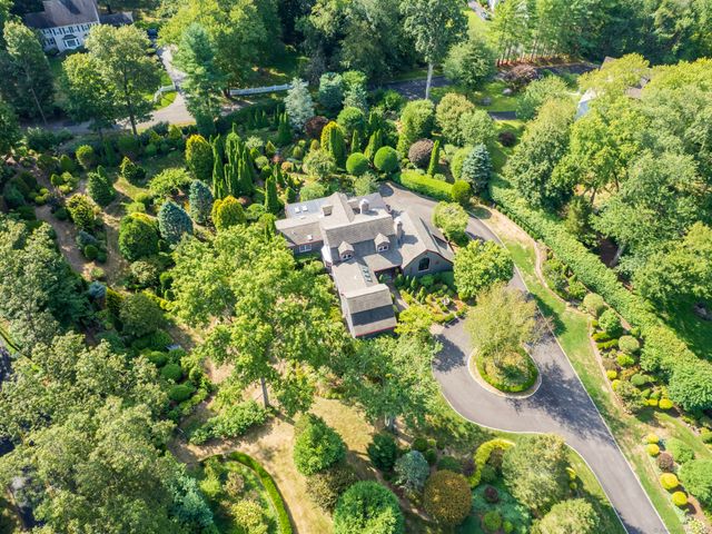 $2,100,000 | 213 Marvin Ridge Road, New Canaan, CT 06840
