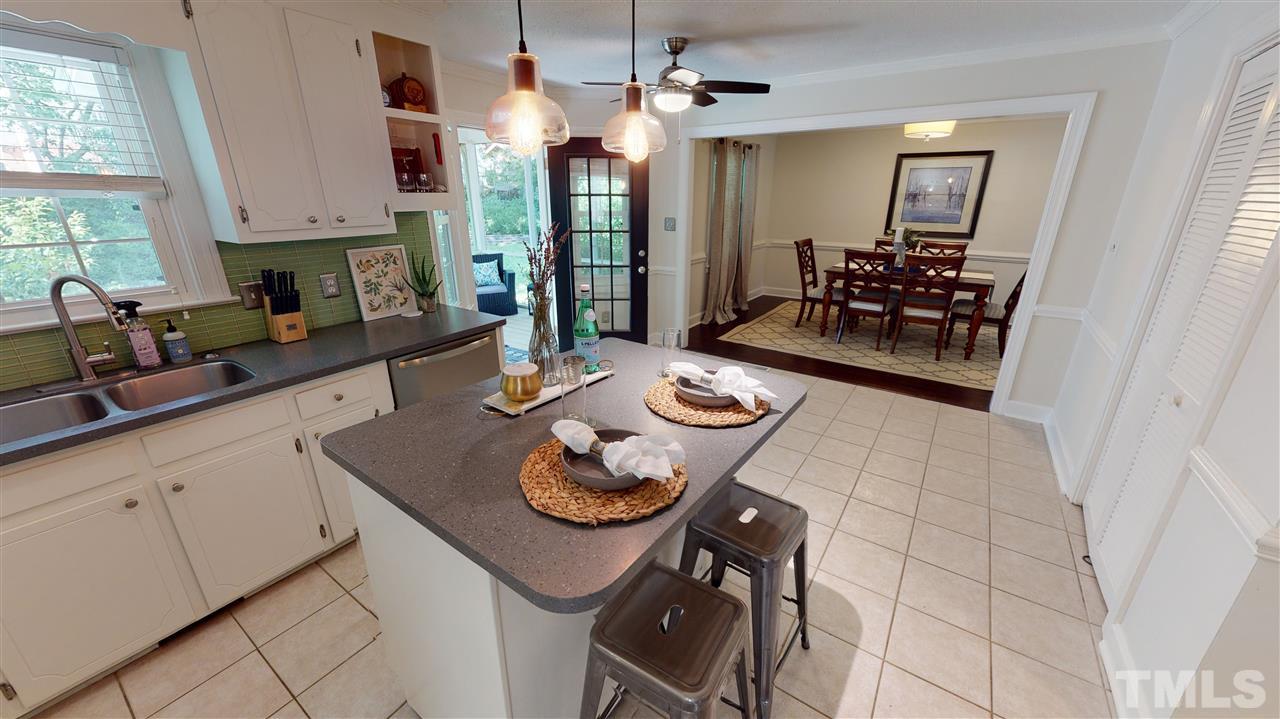 2016 Bason Court Raleigh, NC 27609 - Photo 12 of 30 Gallery Image 12