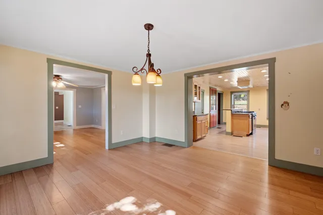 $399,000 | 5887 Vt Route 5, Newbury, VT 05051