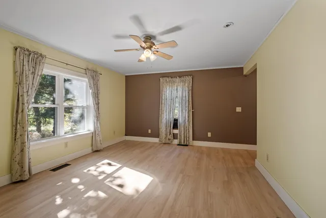 $391,500 | 5887 Vt Route 5, Newbury, VT 05051