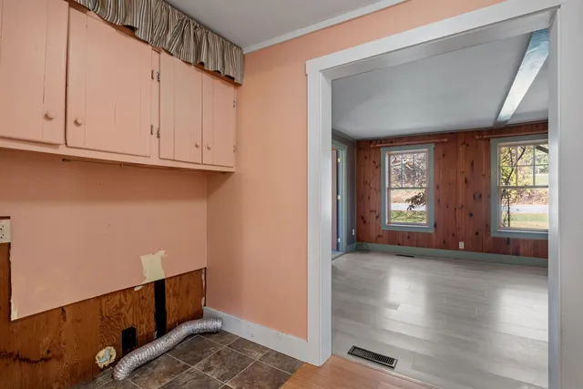 $399,000 | 5887 Vt Route 5, Newbury, VT 05051