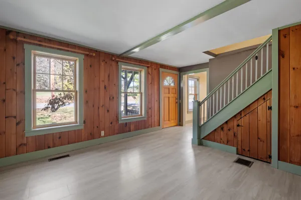 $391,500 | 5887 Vt Route 5, Newbury, VT 05051