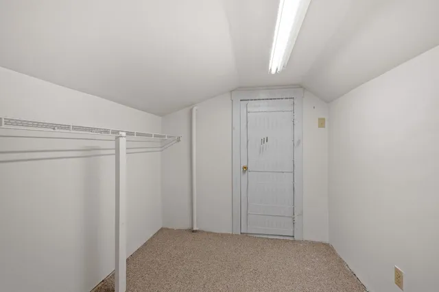 $391,500 | 5887 Vt Route 5, Newbury, VT 05051