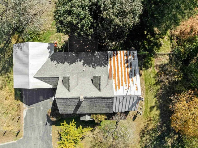 $399,000 | 5887 Vt Route 5, Newbury, VT 05051