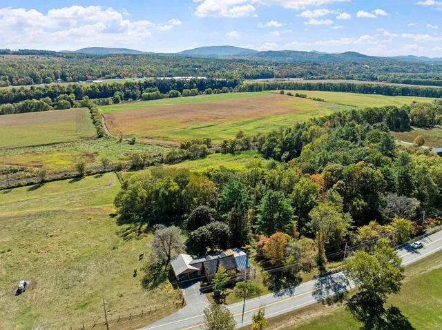 $399,000 | 5887 Vt Route 5, Newbury, VT 05051