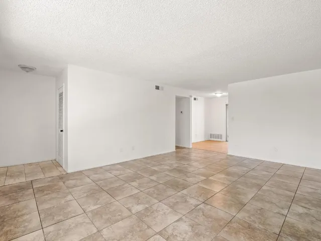 $170,000 | 3725 North Fruit Avenue, Unit B, Fresno, CA 93705
