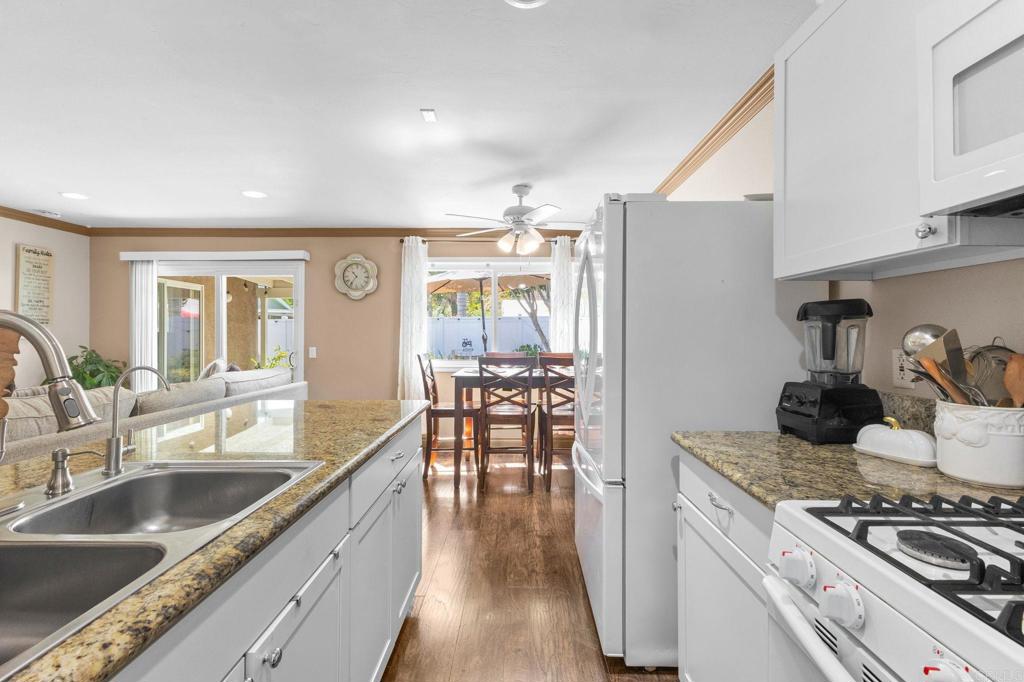 3560 Thunder Drive Oceanside, CA 92056 - Photo 16 of 36