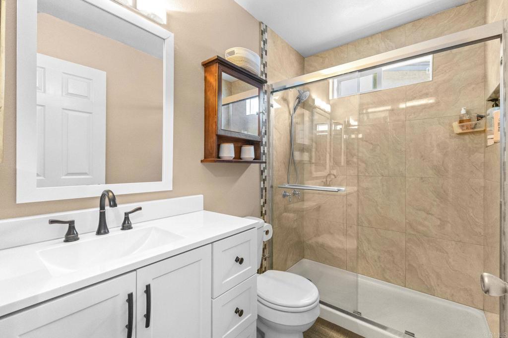 3560 Thunder Drive Oceanside, CA 92056 - Photo 20 of 36