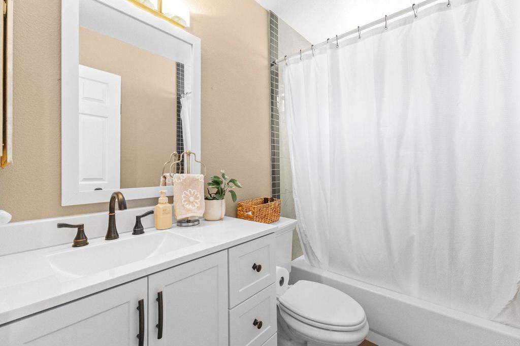 3560 Thunder Drive Oceanside, CA 92056 - Photo 21 of 36