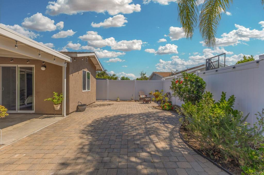 3560 Thunder Drive Oceanside, CA 92056 - Photo 25 of 36