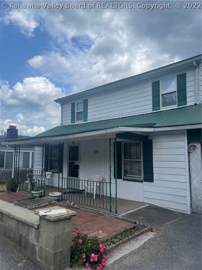 3756 Old Logan Road Logan, WV 25601 - Photo 1 of 20 Gallery Image 1