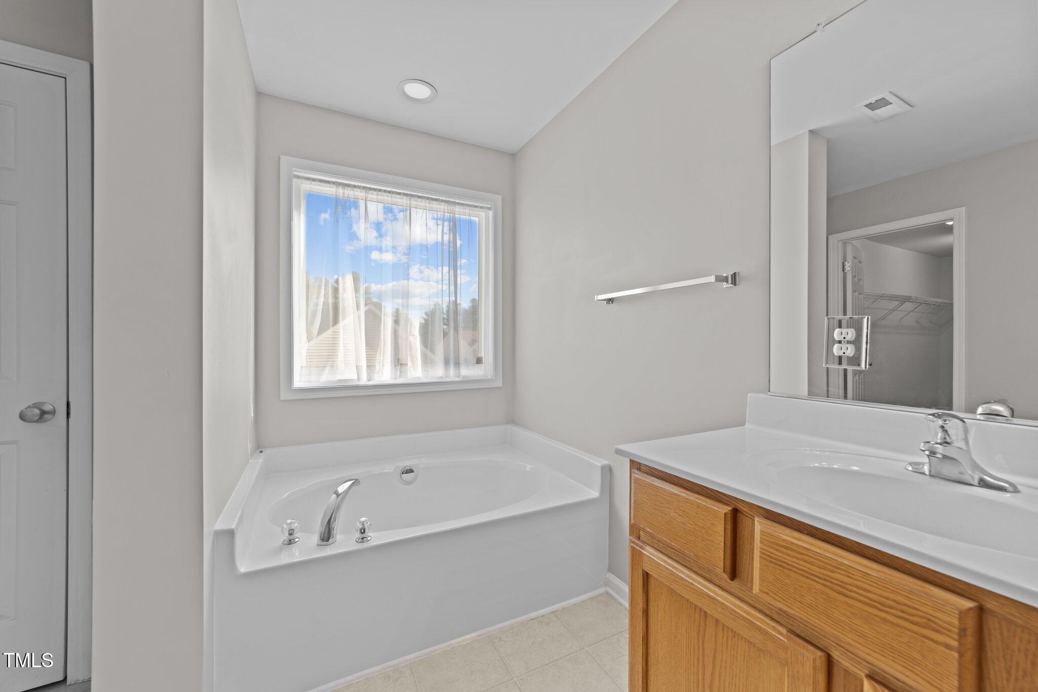 1510 Roaring Rapids Road Raleigh, NC 27610 - Photo 21 of 44 36-web-or-mls-3D5A9736