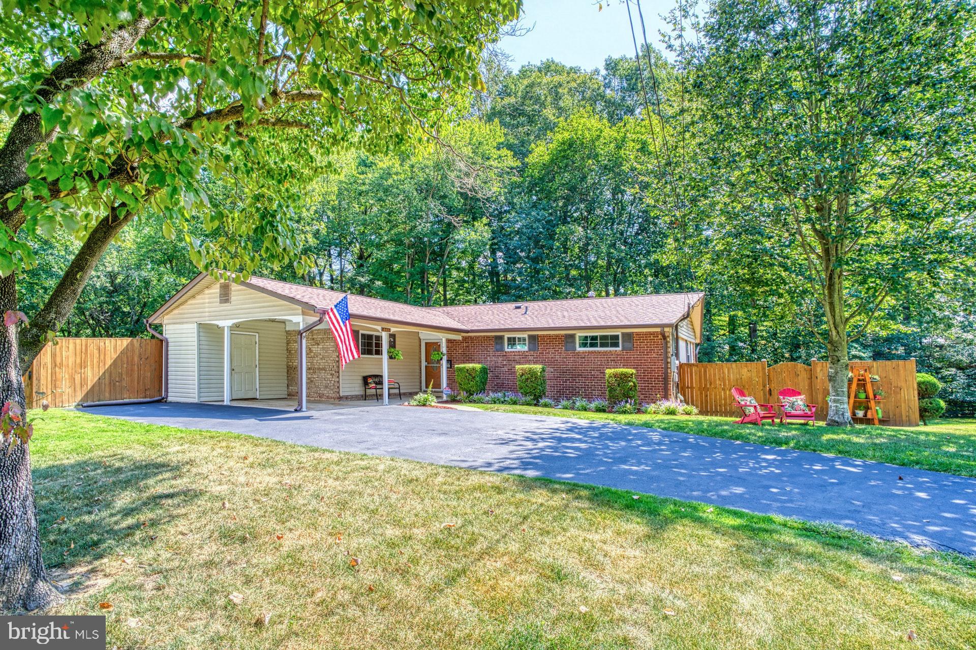 8411 Derby Court Springfield, VA 22151 - Photo 2 of 32 Main Exterior 2