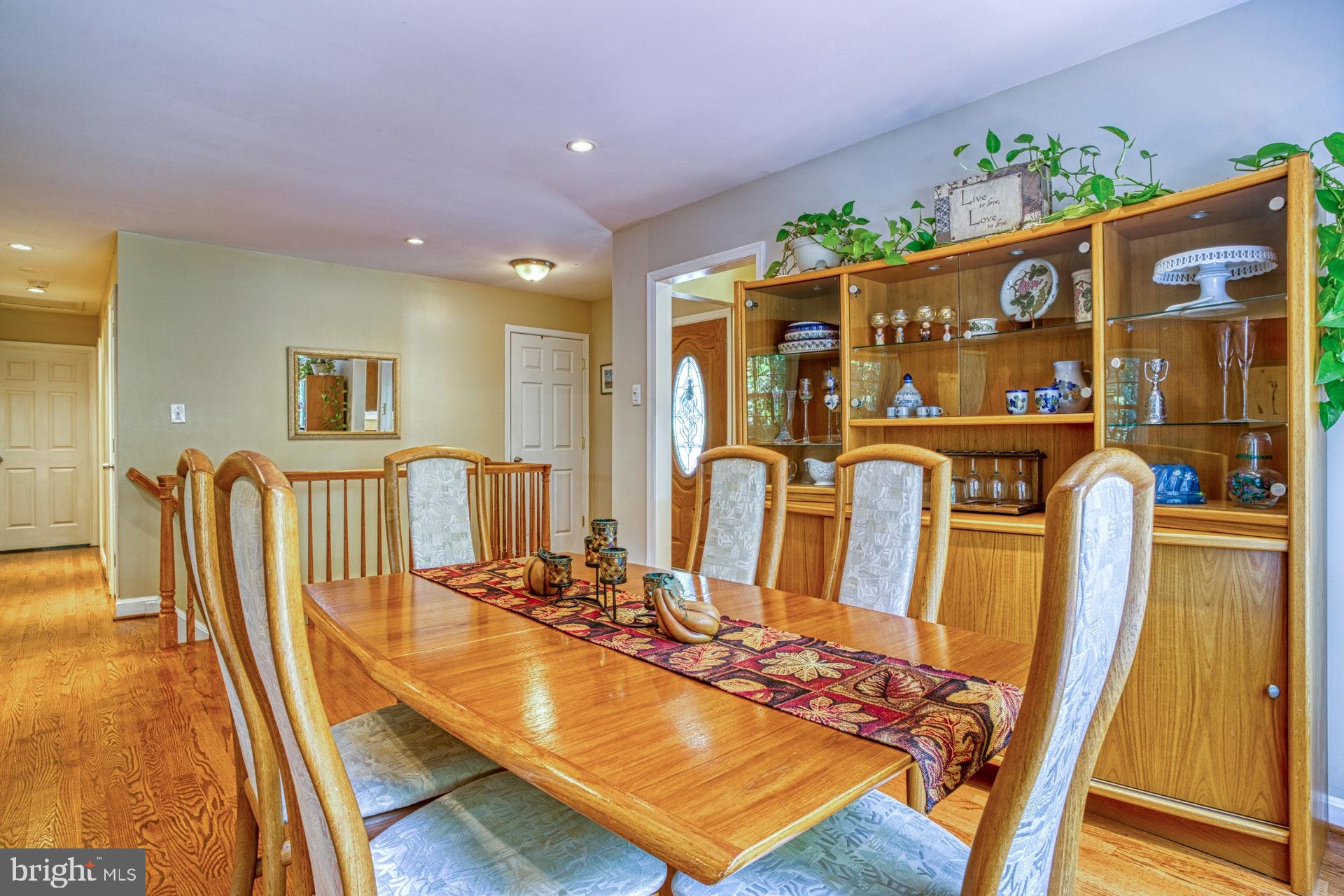 8411 Derby Court Springfield, VA 22151 - Photo 11 of 32 Dining Room 3