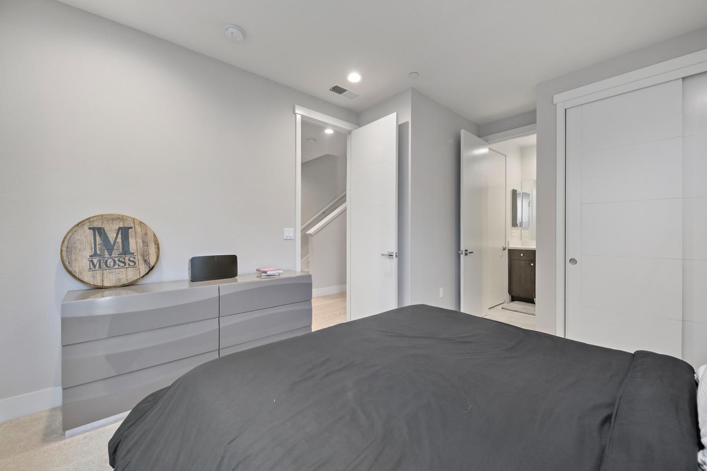 162 Nexus Loop San Jose, CA 95110 - Photo 5 of 19 a view of a livingroom with an empty space and a ceiling fan