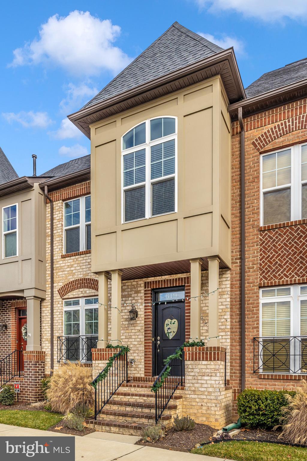 619 Blandwood Road Frederick, MD 21701 - Photo 2 of 50